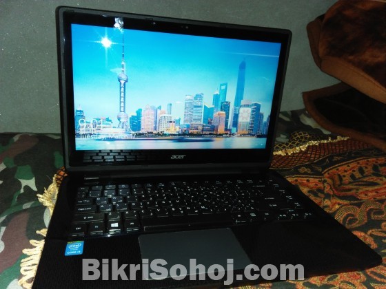 ACER Aspire E5-471 laptop